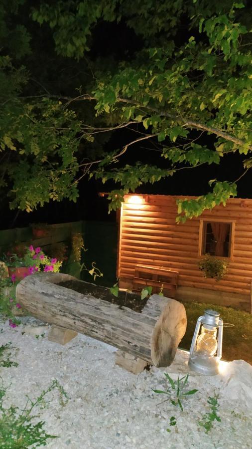 Brvnara Fairy Tale Villa Cetinje Exterior photo
