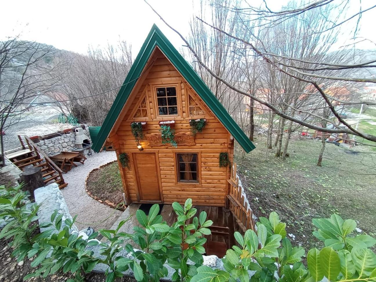 Brvnara Fairy Tale Villa Cetinje Exterior photo